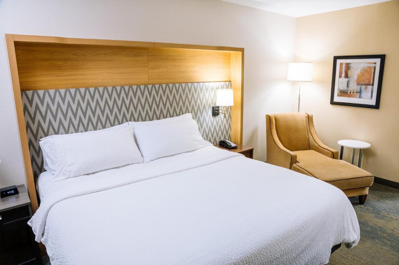 Holiday Inn Hotel & Suites Stockbridge-Atlanta I-75 By Ihg Ngoại thất bức ảnh