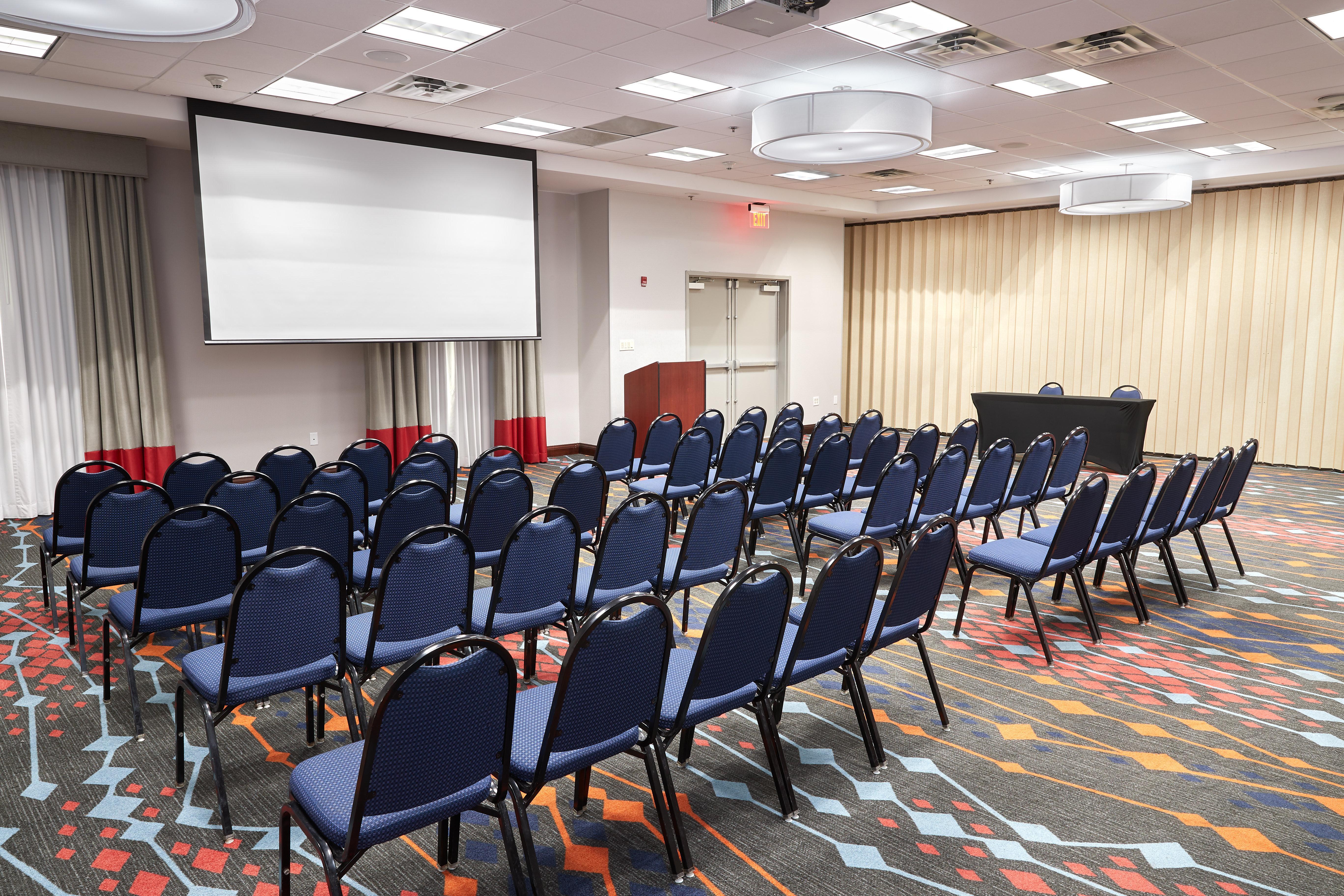 Holiday Inn Hotel & Suites Stockbridge-Atlanta I-75 By Ihg Ngoại thất bức ảnh